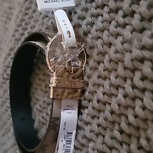 MK belt